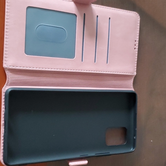 Samsung A71 case - Picture 2 of 2